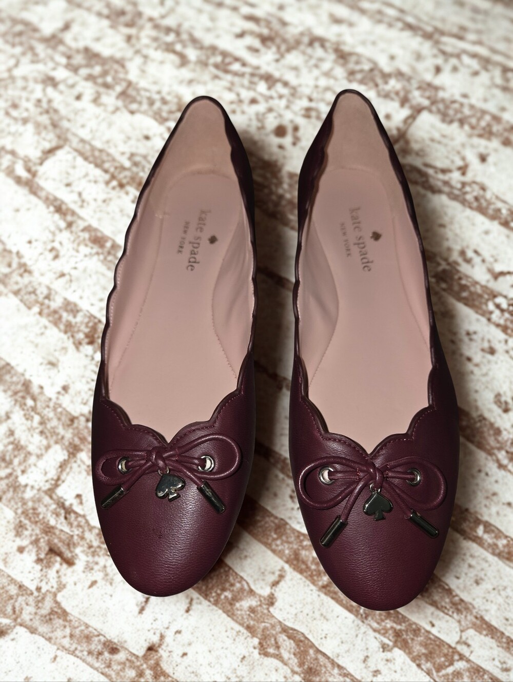Kate Spade Scalloped Bow Vallet flats sz 8